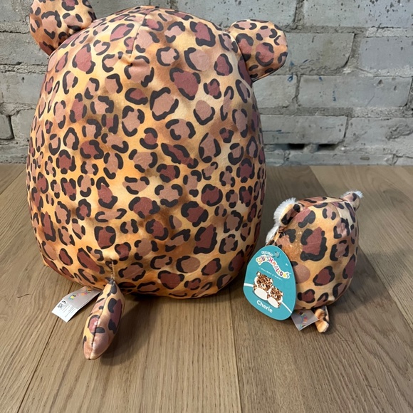 CHERIE Squishmallows - Picture 3 of 5